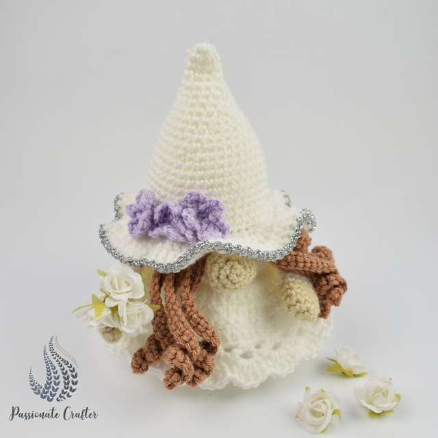 The June Bride wedding gnome