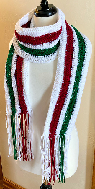 FestiveRibbed Scarf