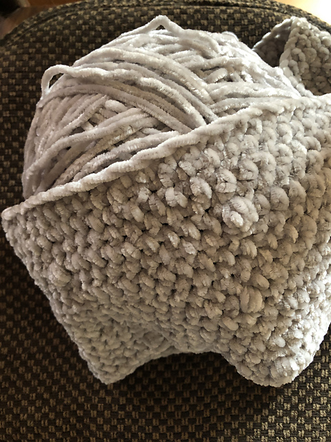 Chunky Velvet Bobble