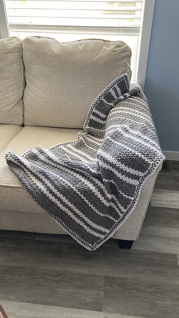 Cozy Man Cave V-Stitch Blanket