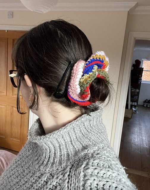 Crochet Scrap Yarn Scrunchie