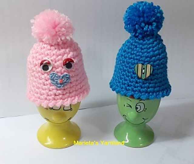 Cozy Egg Hat