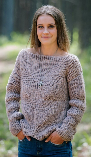 Fishermans Rib Twist Pullover 7776