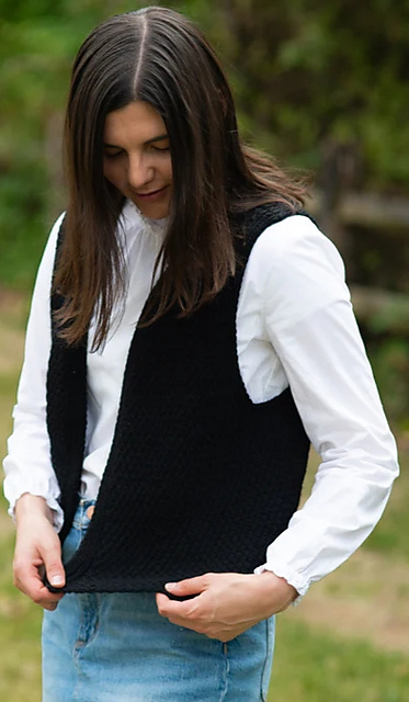 Holtzfield Vest
