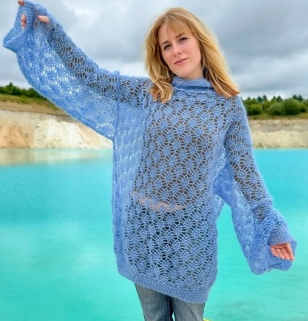Pineapple Feather Sweater
