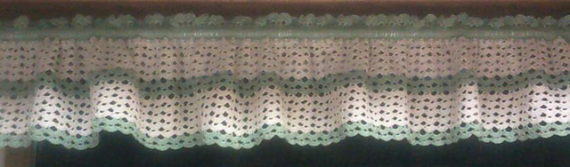Window Valence, Tiebacks and Curtain Edgings