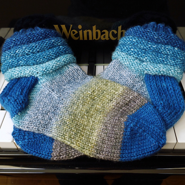 Concentric Bed Socks