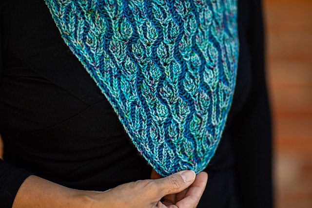 Coffee Bean Trivia Cowl