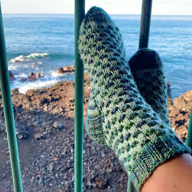 Dotty Bed Socks