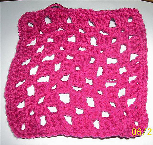 Flower in the Middle Granny Square
