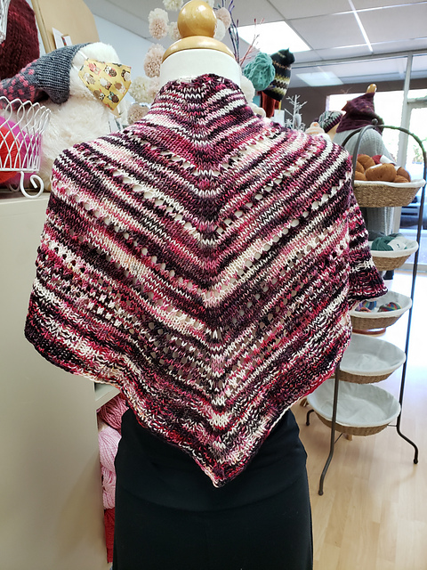 Ravelry: Peggie’s Triangle Shawl pattern by Peggie Morgan