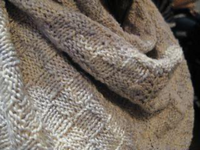 Expanding Basketweave Kerchief