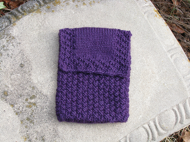 Kozy Kindle Keeper