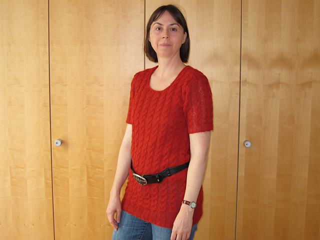 # 28 Pulli mit Zöpfen
