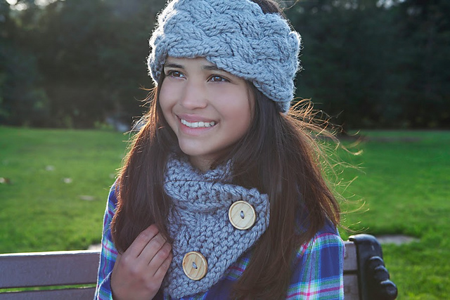Plaited Headband and Cowl Set