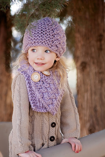 Garter Cable Hat and Cowl Set