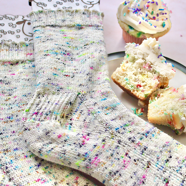 Vanilla Bean Cupcake Socks