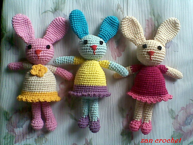 Amigurumi Bunny "si Kelinci"