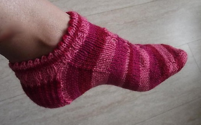 Sweetheart Romantic Sockette