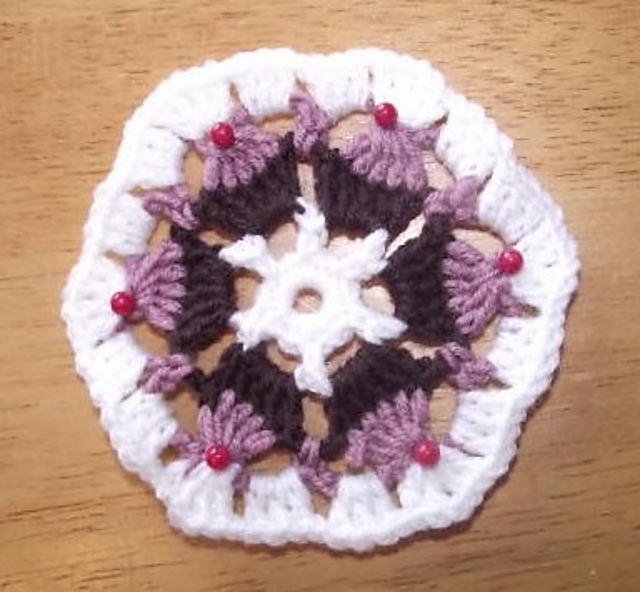 Hexagon to crochet - "Cupcakes-Go-Round"