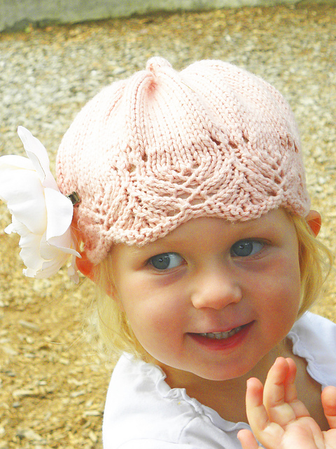 Patron en Espanol-One Skein Gracie Hat