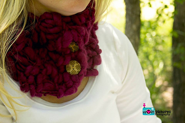 Handspun Cowl