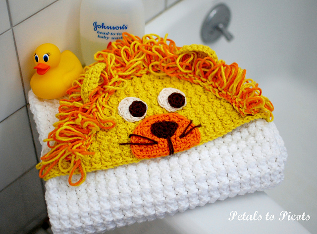 Lion Hooded Baby Towel
