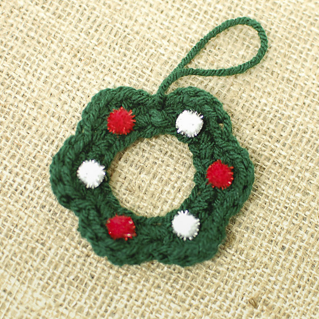 Little Christmas Wreaths