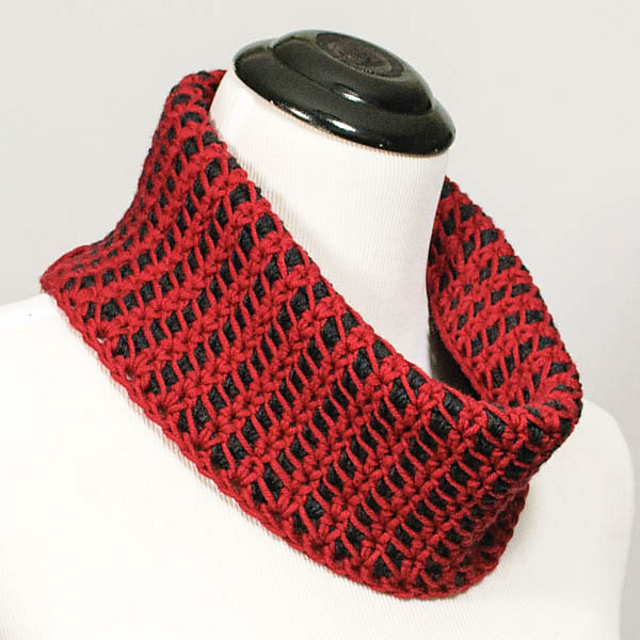 Reversible Colorplay Cowl