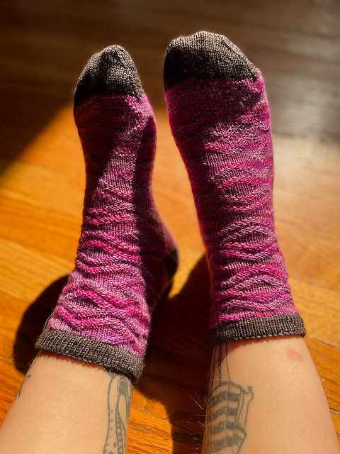 Wavy Gravy Socks
