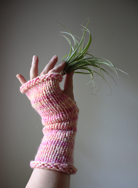 Longue Fingerless Mittens or Mitts