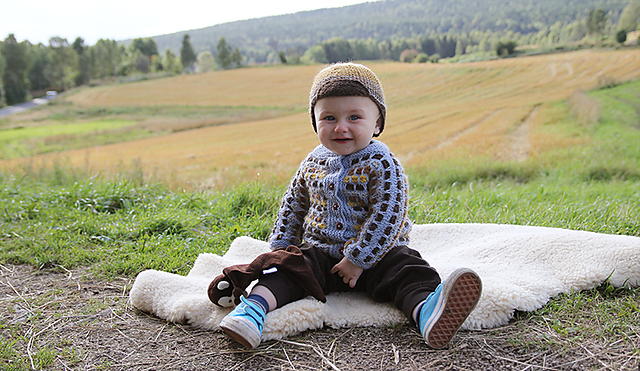 Brick Cardigan with Pilot Hat / Murerjakke