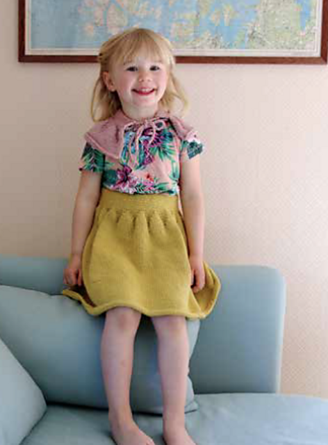 Palm leaf skirt with collar / Palmebladskjørt