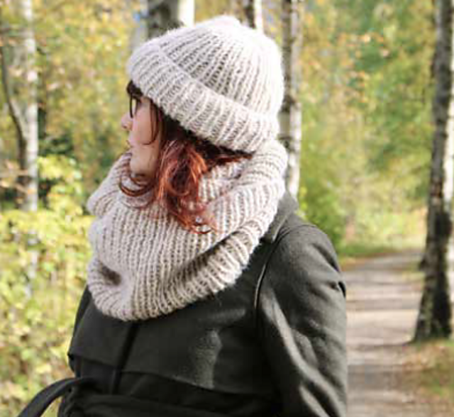Quick ribbed cowl / Rask ribbehals