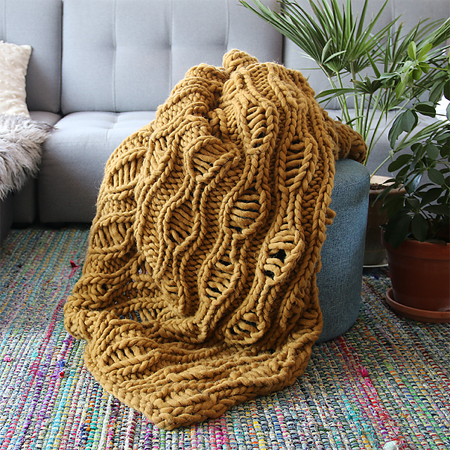 Liana Blanket / Lianepledd