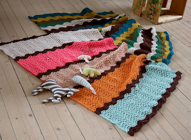 Bring it on baby blanket / På veg helseteppe