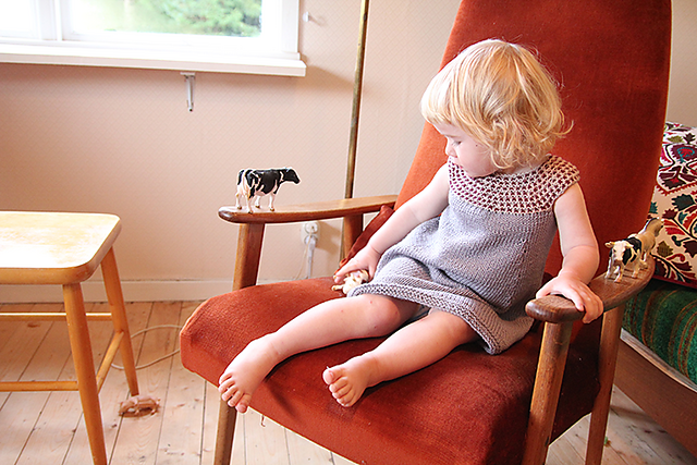 Impress Dress / En Liten Finkjole