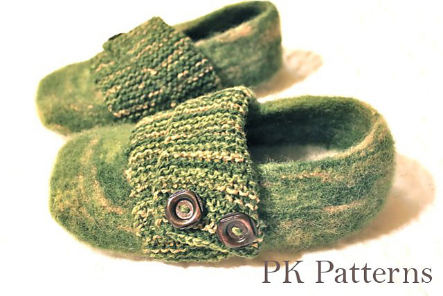 Ravelry: Trendy Men's House Slippers pattern by Lise-Anne Michel