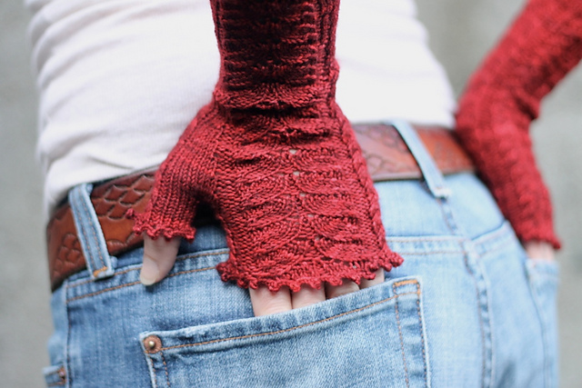 Felicitous Mitts