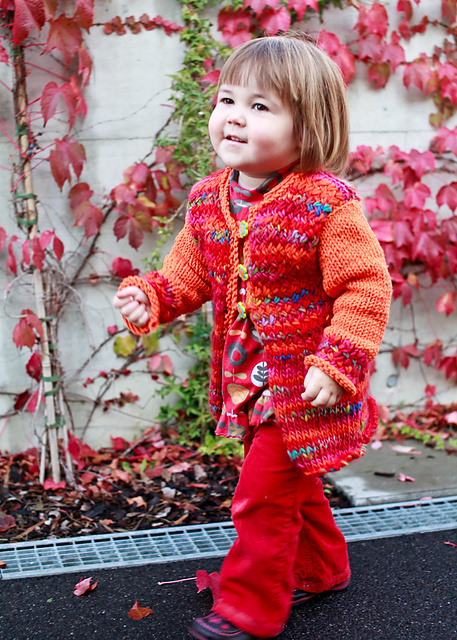 Cardigan with braid pattern