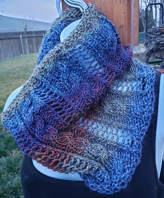 Lace and Cables Cowl
