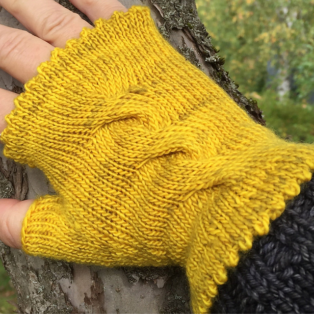 Rue Véron Mittens