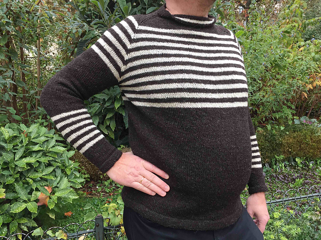 Lodberries sweater