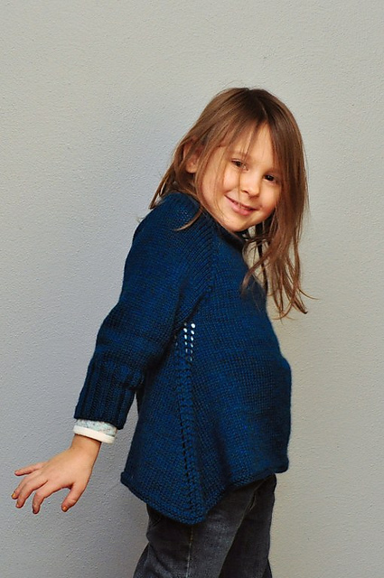 DELLIE Sweater