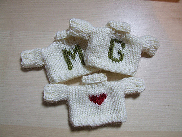 25 Egg Cozies