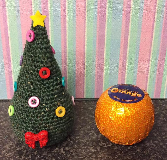 Ravelry: Christmas Tree Chocolate Orange Cover pattern by Pip Seaton
