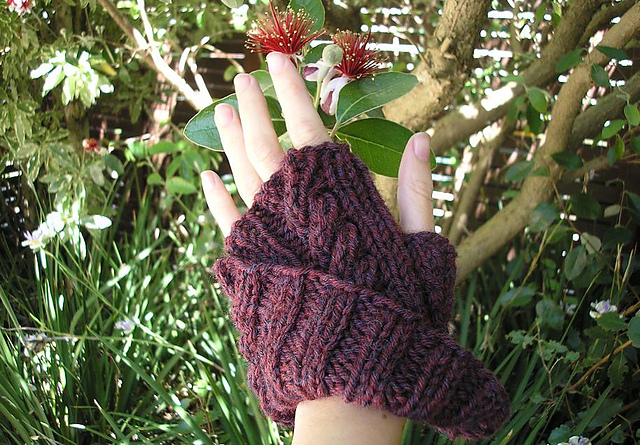 Mobius Mitts v2