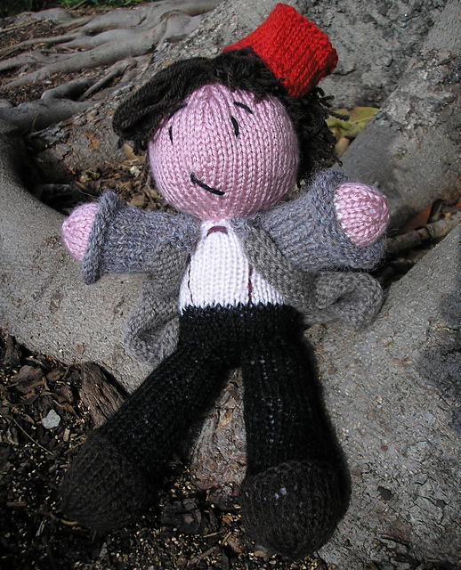 Eleventh Doctor Big and Cuddly (knit)