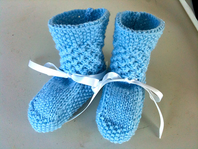 Shepherd Humpty Dumpty Bootees