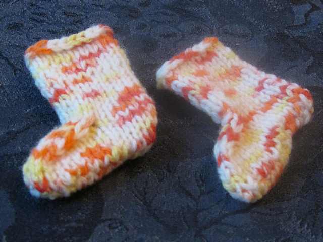 Easy Baby Booties